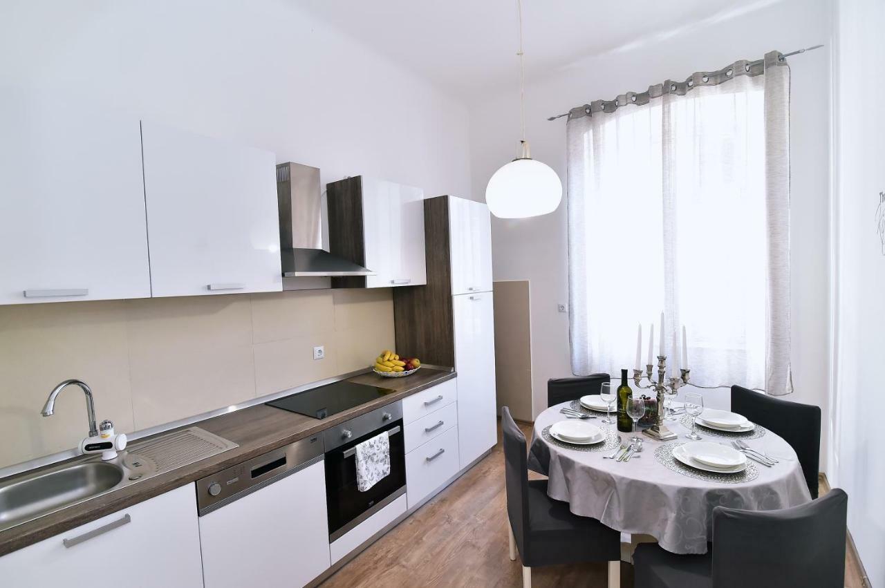 Donatella Apartment Rijeka Exterior photo